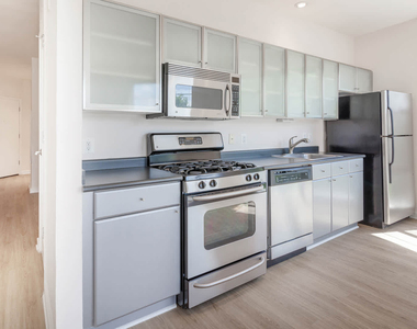 590 S. 15th St. - Photo Thumbnail 5