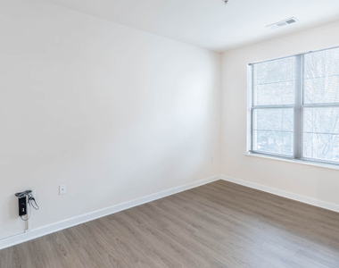590 S. 15th St. - Photo Thumbnail 30