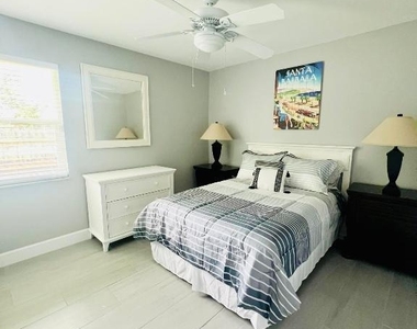 222 Se 3rd Street - Photo Thumbnail 17