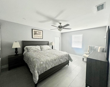 222 Se 3rd Street - Photo Thumbnail 21