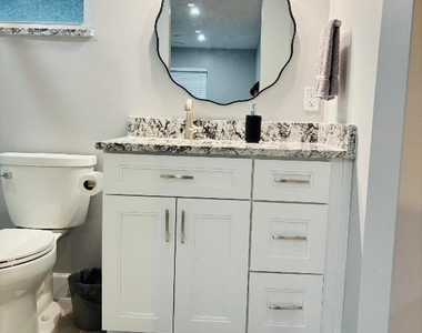 222 Se 3rd Street - Photo Thumbnail 12