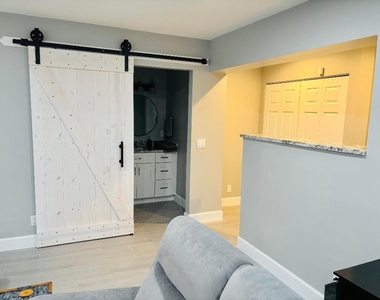 222 Se 3rd Street - Photo Thumbnail 11