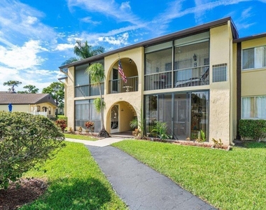 342 Pine Ridge Circle - Photo Thumbnail 16