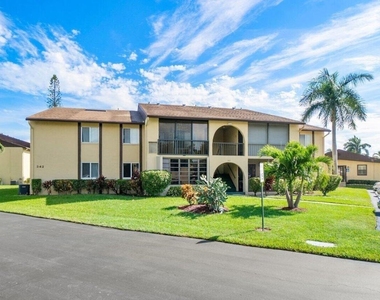 342 Pine Ridge Circle - Photo Thumbnail 17