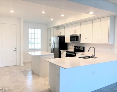 43060 Greenway Boulevard - Photo Thumbnail 1