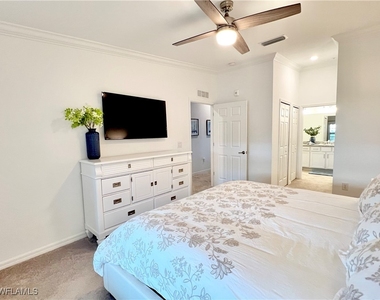 43031 Greenway Boulevard - Photo Thumbnail 11