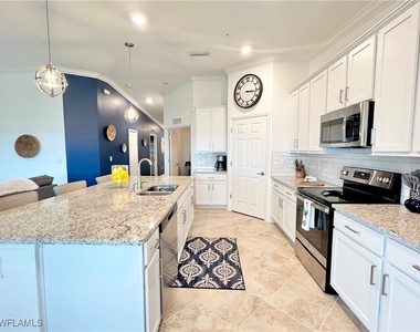 43031 Greenway Boulevard - Photo Thumbnail 7