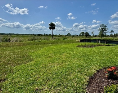 17710 Shade Tree Loop - Photo Thumbnail 27