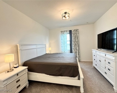 15275 Green Acres Avenue - Photo Thumbnail 10