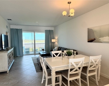 15275 Green Acres Avenue - Photo Thumbnail 2