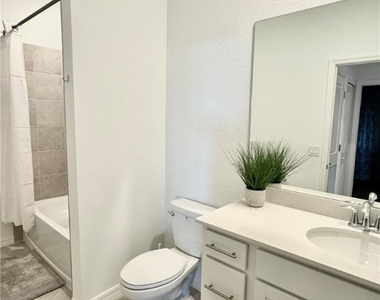 15275 Green Acres Avenue - Photo Thumbnail 15