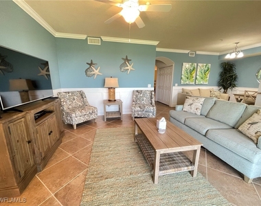 17961 Bonita National Boulevard - Photo Thumbnail 5