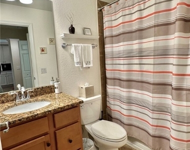 28031 Bridgetown Court - Photo Thumbnail 16