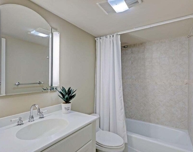 5380 N Ocean Drive - Photo Thumbnail 26
