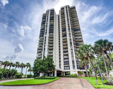 5380 N Ocean Drive - Photo Thumbnail 46