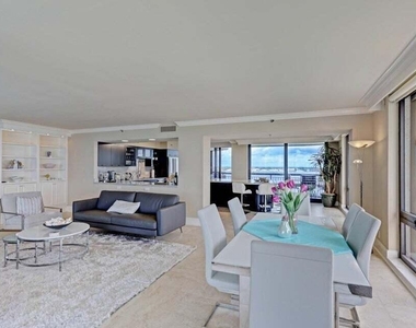 5380 N Ocean Drive - Photo Thumbnail 14