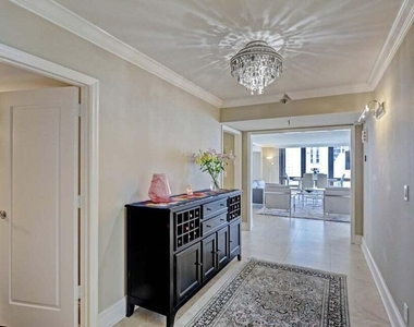 5380 N Ocean Drive - Photo Thumbnail 4