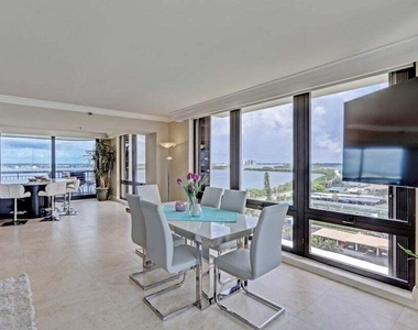 5380 N Ocean Drive - Photo Thumbnail 13