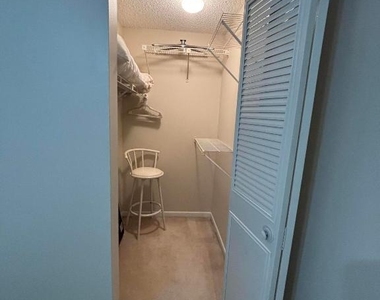 335 Knotty Pine Circle - Photo Thumbnail 11