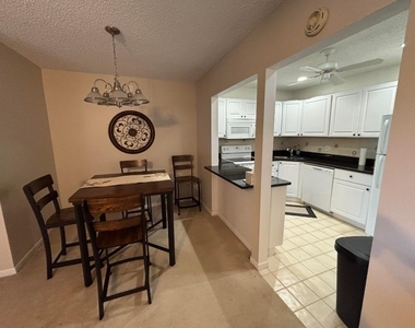 335 Knotty Pine Circle - Photo Thumbnail 4