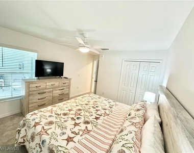 15960 Grassland Lane - Photo Thumbnail 18
