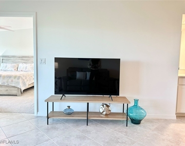15960 Grassland Lane - Photo Thumbnail 13