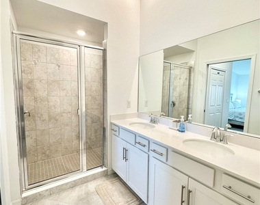 15960 Grassland Lane - Photo Thumbnail 7