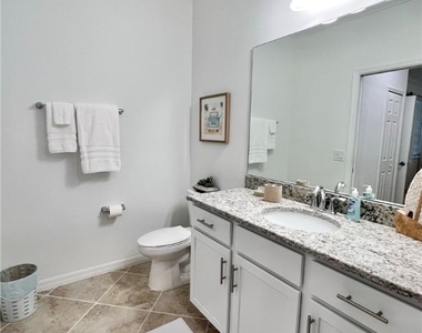 43020 Greenway Boulevard - Photo Thumbnail 10