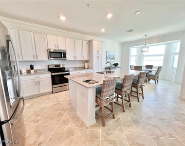43020 Greenway Boulevard - Photo Thumbnail 2