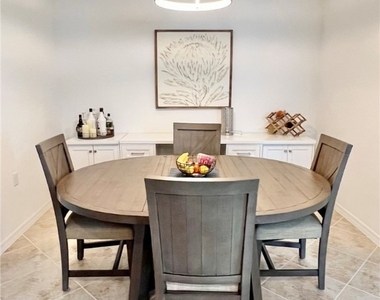 43020 Greenway Boulevard - Photo Thumbnail 8