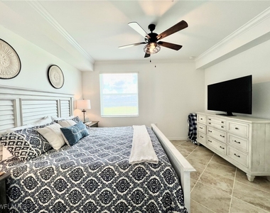 43020 Greenway Boulevard - Photo Thumbnail 10