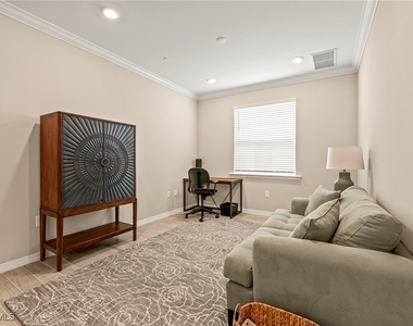11821 Venetian Lagoon Drive - Photo Thumbnail 15