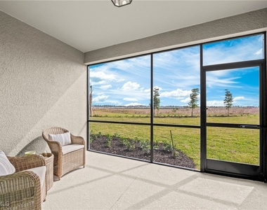 11821 Venetian Lagoon Drive - Photo Thumbnail 20
