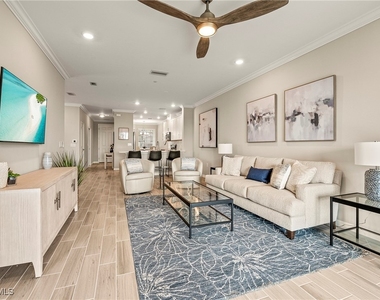 11821 Venetian Lagoon Drive - Photo Thumbnail 9