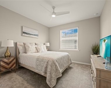 11821 Venetian Lagoon Drive - Photo Thumbnail 17