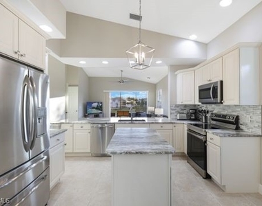 19610 Marino Lake Circle - Photo Thumbnail 8