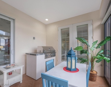 10761 Vivaldi Court - Photo Thumbnail 15