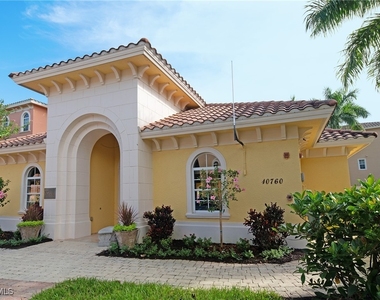 10761 Vivaldi Court - Photo Thumbnail 19