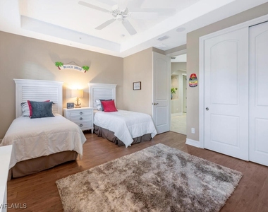 10761 Vivaldi Court - Photo Thumbnail 11