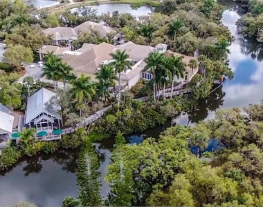 3920 Lakeview Isle Court - Photo Thumbnail 42