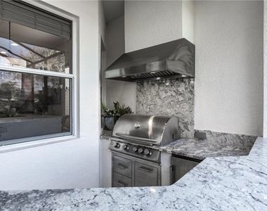 3920 Lakeview Isle Court - Photo Thumbnail 34