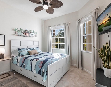 3920 Lakeview Isle Court - Photo Thumbnail 28