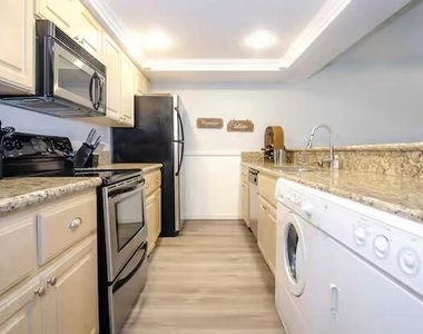 265 Old Meadow Way - Photo Thumbnail 8