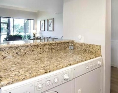 265 Old Meadow Way - Photo Thumbnail 9