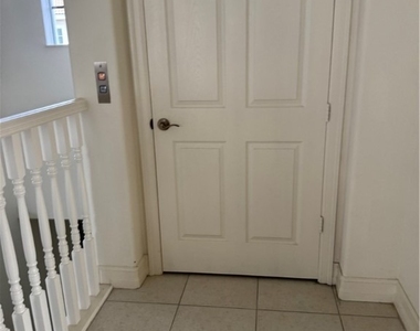 10181 Bellavista Circle - Photo Thumbnail 10