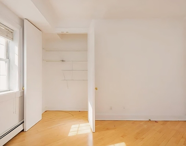 31-12 45th Street - Photo Thumbnail 12