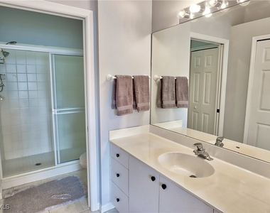 20161 Seagrove Street - Photo Thumbnail 11