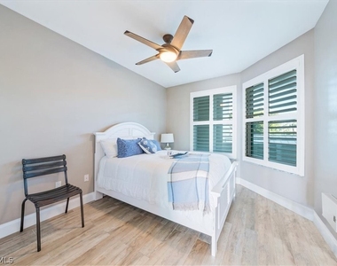 4975 Bonita Beach Road - Photo Thumbnail 28