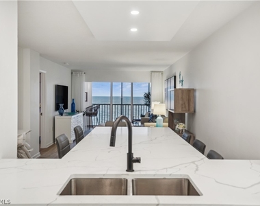25900 Hickory Boulevard - Photo Thumbnail 13