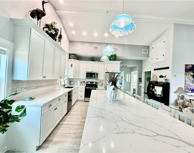 3770 Park Avenue - Photo Thumbnail 25